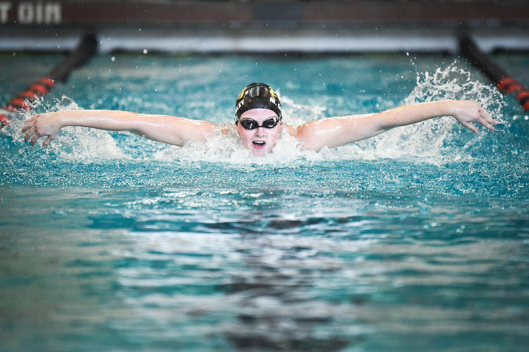 110219-qct-spt-regional-swim-016a.JPG